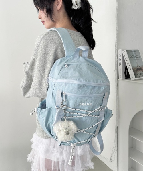 Loueme(ルエム)の「ドローコードバックパック(バックパック/リュック・レディース・ブラック/ライトブルー/ライトグレー/ピンク・FREE)」の3枚目の写真