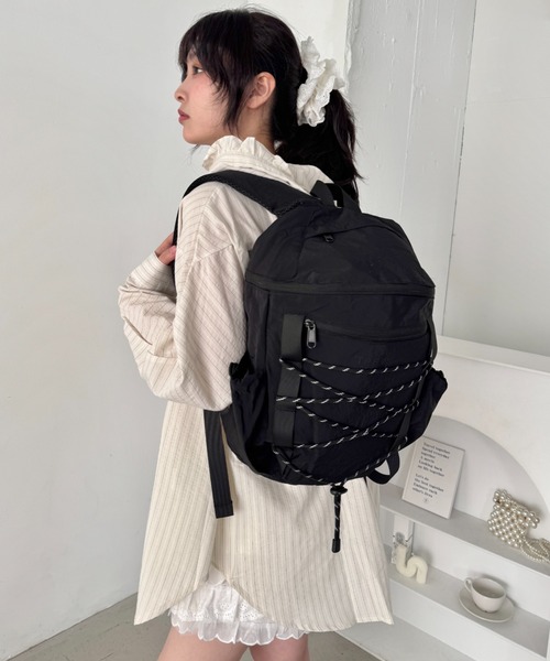 Loueme(ルエム)の「ドローコードバックパック(バックパック/リュック・レディース・ブラック/ライトブルー/ライトグレー/ピンク・FREE)」の19枚目の写真