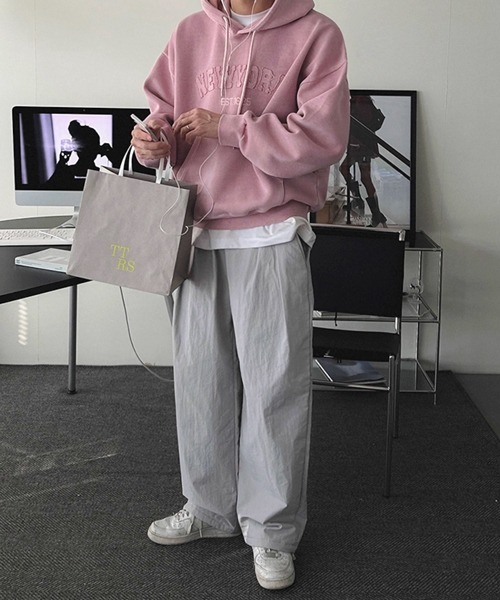 NOWLE(ノウル)の「【NOWLE】立体アーチロゴ プルオーバー パーカー NEW YORK(パーカー・メンズ・スモークピンク/グレイッシュブルー・X-LARGE/LARGE/MEDIUM)」の8枚目の写真