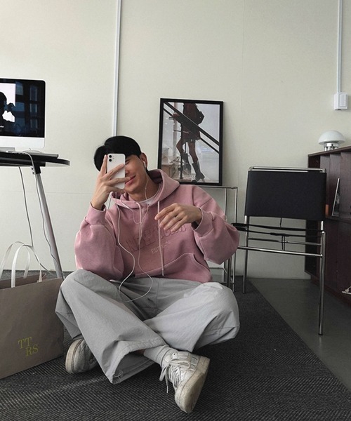 NOWLE(ノウル)の「【NOWLE】立体アーチロゴ プルオーバー パーカー NEW YORK(パーカー・メンズ・スモークピンク/グレイッシュブルー・X-LARGE/LARGE/MEDIUM)」の9枚目の写真