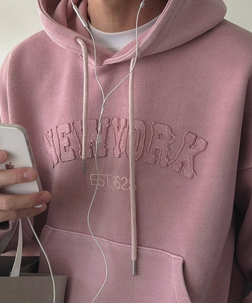 NOWLE(ノウル)の「【NOWLE】立体アーチロゴ プルオーバー パーカー NEW YORK(パーカー・メンズ・スモークピンク/グレイッシュブルー・X-LARGE/LARGE/MEDIUM)」の14枚目の写真
