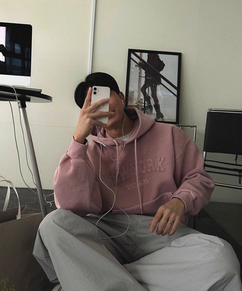 NOWLE(ノウル)の「【NOWLE】立体アーチロゴ プルオーバー パーカー NEW YORK(パーカー・メンズ・スモークピンク/グレイッシュブルー・X-LARGE/LARGE/MEDIUM)」の15枚目の写真