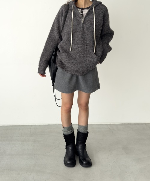 CANAL JEAN（キャナルジーン）の「El mar　あぜ編みウールハーフZIPパーカー（ニット/セーター・レディース・アイボリー/チャコールグレー・ONE SIZE）」の5枚目の写真