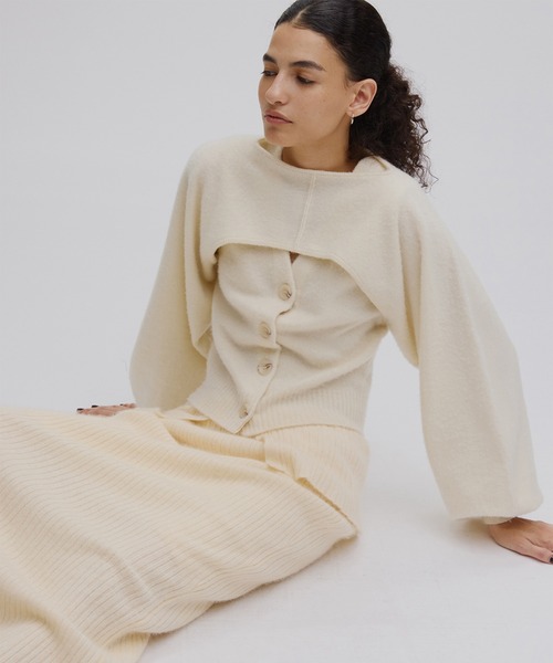 Ameri（アメリ）の「3WAY MINK TOUCH KNIT TOP（ニット/セーター・レディース・アイボリー/グレー/レッド・FREE）」の15枚目の写真