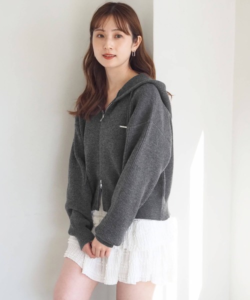 tiptop（ティップトップ）の「プレート付きダブルジップニットパーカー（パーカー・レディース・アイボリー/グレー/チャコールグレー・FREE）」の17枚目の写真