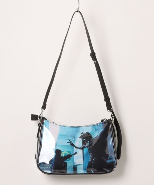 Little sunny bite(リトルサニーバイト)の「●Little sunny bite●stranger things x little sunny bite photo 2way bag(ショルダーバッグ・レディース・ホワイト・FREE)」の11枚目の写真