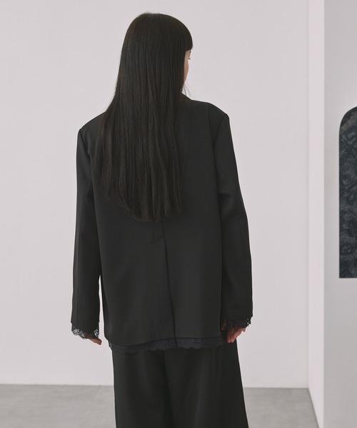 ELUNIS（エルニス）の「レースレイヤードダブルジャケット（テーラードジャケット・レディース・グレー/ブラック・FREE）」の13枚目の写真