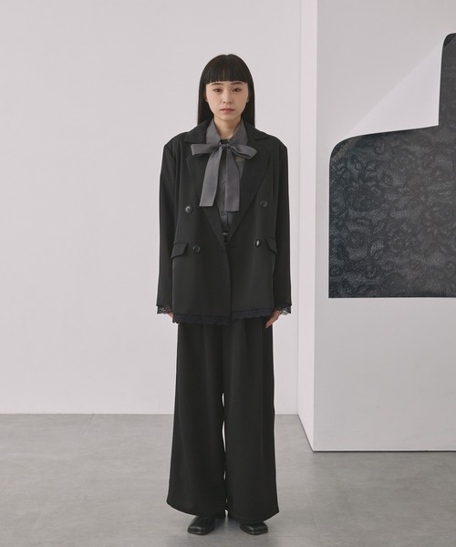 ELUNIS（エルニス）の「レースレイヤードダブルジャケット（テーラードジャケット・レディース・グレー/ブラック・FREE）」の16枚目の写真