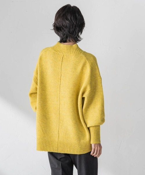 la.f…(ラエフ)の「【WEB限定】”毎日頼れる”ゆったりモックネックニット(ニット/セーター・レディース・キャメル/レッド/イエロー/チャコールグレー・9号)」の12枚目の写真
