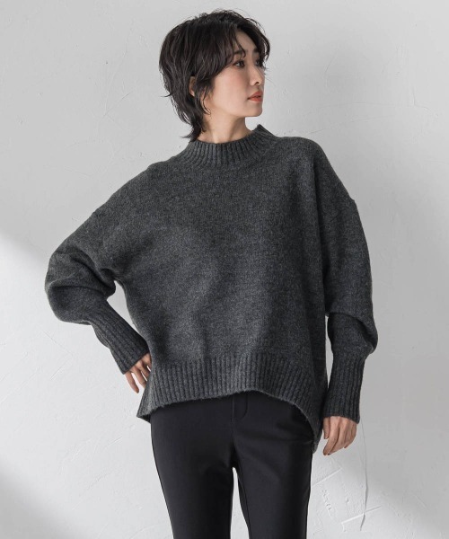 la.f…(ラエフ)の「【WEB限定】”毎日頼れる”ゆったりモックネックニット(ニット/セーター・レディース・キャメル/レッド/イエロー/チャコールグレー・9号)」の17枚目の写真