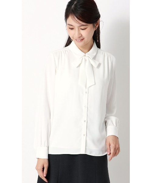 AOYAMA（アオヤマ）の「シャツ襟取り外しリボンブラウス【長袖】【2WAY】｜学生＆通勤＆オフィス＆入卒＆セレモニー＆オケージョン｜（シャツ/ブラウス・レディース・ホワイト/ラベンダー・S/M/L/LL）」の3枚目の写真