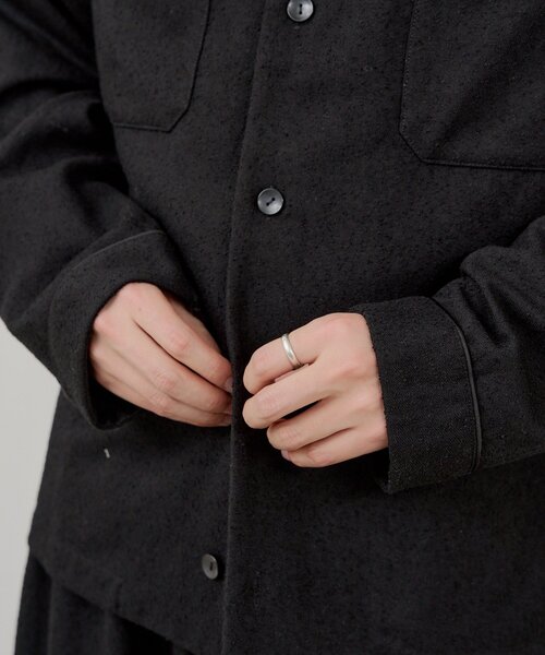 WHIMSIC(ウィムジック)の「【WHIMSIC/SETUP対応/2サイズ展開】パイピングパジャマシャツ(シャツ/ブラウス・メンズ・ブラック/グレー/ネイビー・FREE)」の17枚目の写真