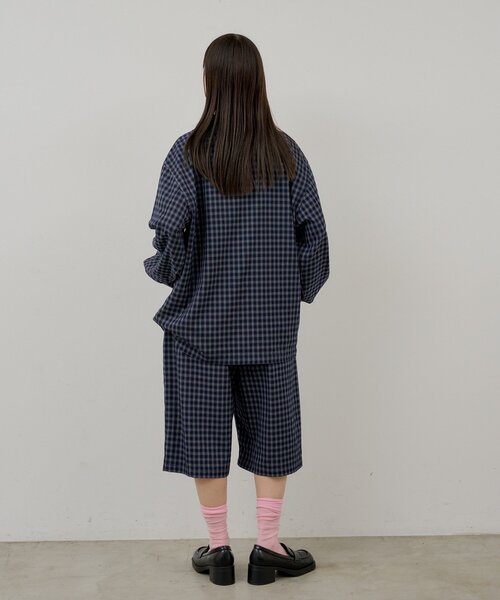 WHIMSIC(ウィムジック)の「【WHIMSIC/SETUP対応/2サイズ展開】パイピングパジャマシャツ(シャツ/ブラウス・レディース・ブラック/グレー/ネイビー・FREE)」の5枚目の写真