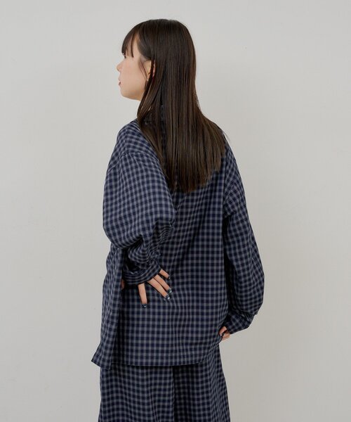 WHIMSIC(ウィムジック)の「【WHIMSIC/SETUP対応/2サイズ展開】パイピングパジャマシャツ(シャツ/ブラウス・レディース・ブラック/グレー/ネイビー・FREE)」の7枚目の写真