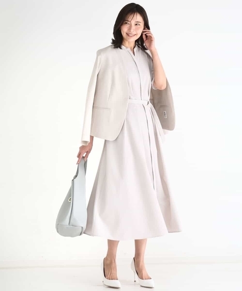 MK MICHEL KLEIN（エムケーミッシェルクラン）の「[イージーケア/洗える]ドライタッチストレッチ カラーレスジャケット（ノーカラージャケット・レディース・ネイビー/グレイッシュベージュ・38/40）」の15枚目の写真