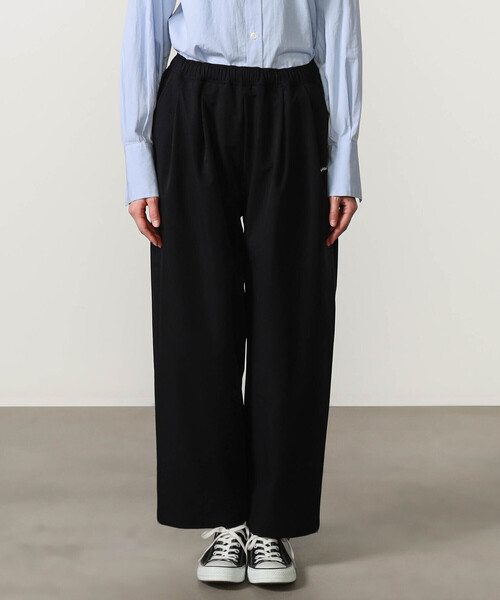 GYMPHLEX(ジムフレックス)の「Gymphlex | ワイドストレート イージーパンツ WOMEN(その他パンツ・レディース・ブラック/グレイッシュベージュ・12)」の9枚目の写真