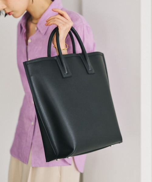 E'POR(エポール)の「【E'POR】【WEB限定】Ree BAG Large/A4対応・通勤・軽量・26SS(トートバッグ・レディース・ブラック/ラベンダー/グリーン系その他/ベージュ/ライトグレー・FREE)」の2枚目の写真