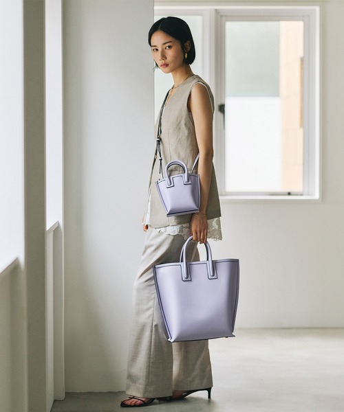 E'POR(エポール)の「【E'POR】【WEB限定】Ree BAG Large/A4対応・通勤・軽量・26SS(トートバッグ・レディース・ブラック/ラベンダー/グリーン系その他/ベージュ/ライトグレー・FREE)」の12枚目の写真