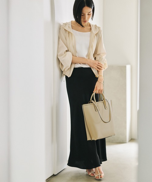 E'POR(エポール)の「【E'POR】【WEB限定】Ree BAG Large/A4対応・通勤・軽量・26SS(トートバッグ・レディース・ブラック/ラベンダー/グリーン系その他/ベージュ/ライトグレー・FREE)」の7枚目の写真
