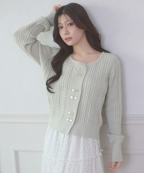 Ambre Neige(アンブルネージュ)の「w button cable knit cardigan / Wボタンケーブルニットカーディガン(カーディガン/ボレロ・レディース・ベビーピンク/ライトグリーン/アイボリー・FREE)」の15枚目の写真