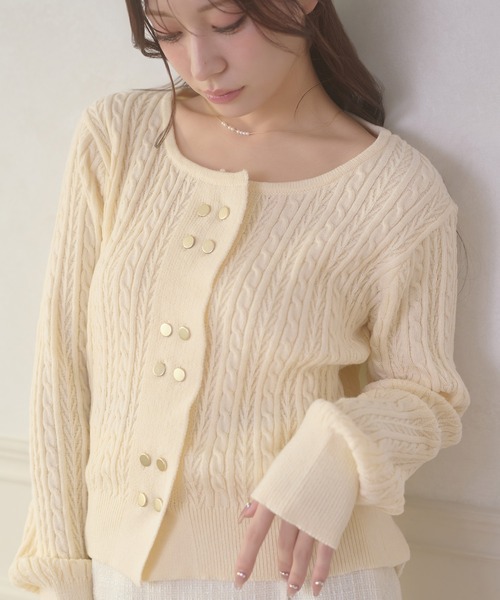 Ambre Neige(アンブルネージュ)の「w button cable knit cardigan / Wボタンケーブルニットカーディガン(カーディガン/ボレロ・レディース・ベビーピンク/ライトグリーン/アイボリー・FREE)」の7枚目の写真
