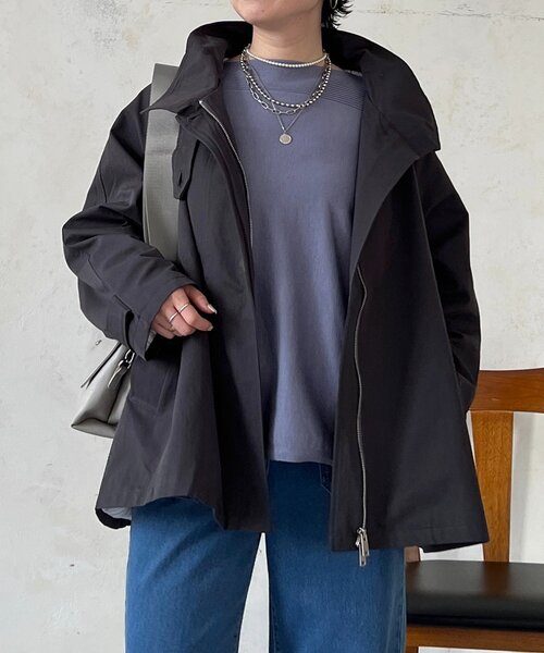 un dix cors(アンディコール)の「テントラインコート(ブルゾン・レディース・ベージュ/チャコールグレー・FREE)」の6枚目の写真