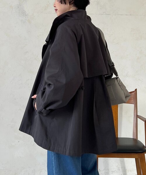 un dix cors(アンディコール)の「テントラインコート(ブルゾン・レディース・ベージュ/チャコールグレー・FREE)」の10枚目の写真