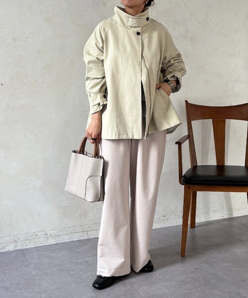 un dix cors(アンディコール)の「テントラインコート(ブルゾン・レディース・ベージュ/チャコールグレー・FREE)」の13枚目の写真