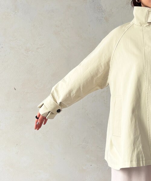 un dix cors(アンディコール)の「テントラインコート(ブルゾン・レディース・ベージュ/チャコールグレー・FREE)」の22枚目の写真