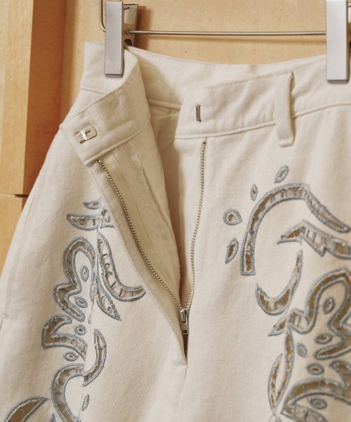 TODAYFUL(トゥデイフル)の「TODAYFUL Cut Lace Twill Pants カットレースツイルパンツ/12610701(その他パンツ・レディース・ブラック・36/38)」の8枚目の写真
