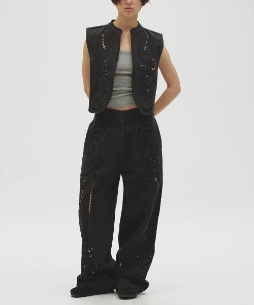 TODAYFUL(トゥデイフル)の「TODAYFUL Cut Lace Twill Pants カットレースツイルパンツ/12610701(その他パンツ・レディース・ブラック・36/38)」の4枚目の写真