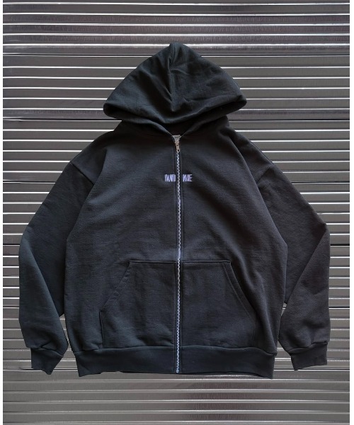 fridge（フリッジ）の「【MINE】マイン Embroidery Zip Up Hoodie（パーカー・メンズ・アッシュグレー/ブラック・3/2）」の2枚目の写真