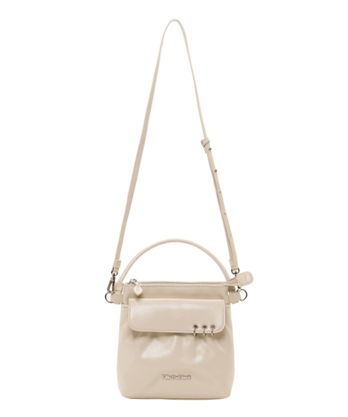 FILLINTHEBLANK(フィルインザブランク)の「PK Flap Bag (cream)(メッセンジャーバッグ・レディース・その他・FREE)」の2枚目の写真