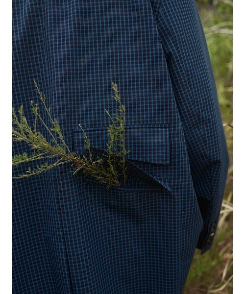 ELCHELE(エルチェレ)の「TAILORED PROM JACKET(テーラードジャケット・レディース・ブルー/オフホワイト/ストライプ・38/36)」の14枚目の写真