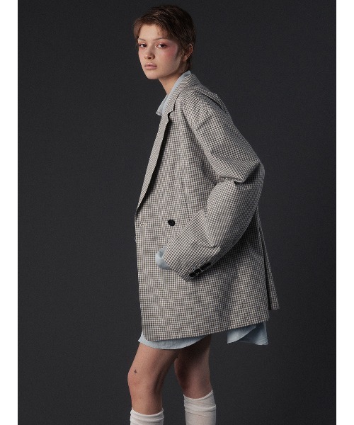 ELCHELE(エルチェレ)の「TAILORED PROM JACKET(テーラードジャケット・レディース・ブルー/オフホワイト/ストライプ・38/36)」の5枚目の写真