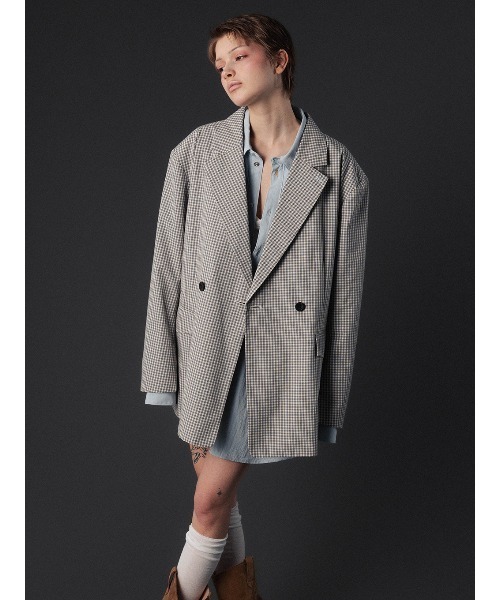 ELCHELE(エルチェレ)の「TAILORED PROM JACKET(テーラードジャケット・レディース・ブルー/オフホワイト/ストライプ・38/36)」の4枚目の写真