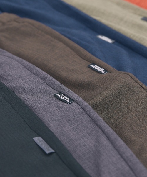 THE CRAFT CREW PRODUCTS(ザクラフトクループロダクツ)の「【UNNOTICEシリーズ】<セットアップ対応>ドライタッチ リネンライク イージースラックスパンツ / UVカット・クイックドライ【THE CRAFT CREW PRODUCTS】(スラックス・メンズ・ネイビー系/グレイッシュベージュ/アイボリー/オリーブ系/ブラック/ダークブラウン/チャコール・S/M/L)」の11枚目の写真