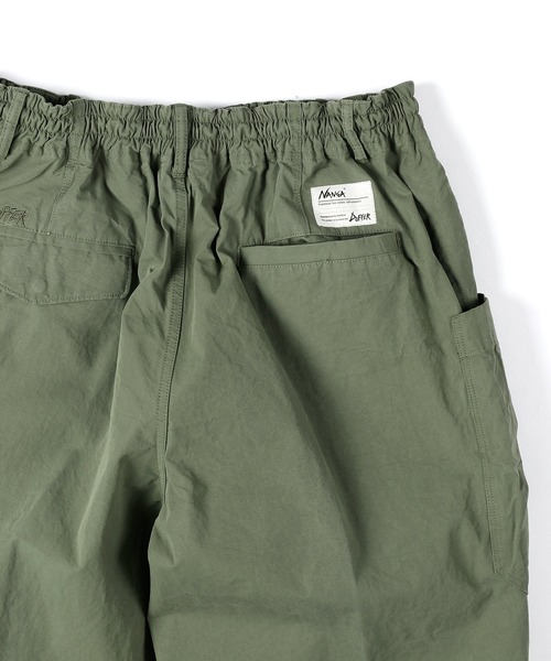 NANGA(ナンガ)の「NANGA×DUFFER DRY COTTON GEAR CARGO PANTS:ナンガ別注 セットアップ対応 ドライコットン ギア カーゴパンツ(カーゴパンツ・メンズ・ベージュ/ブラック/カーキ・LARGE/MEDIUM)」の21枚目の写真