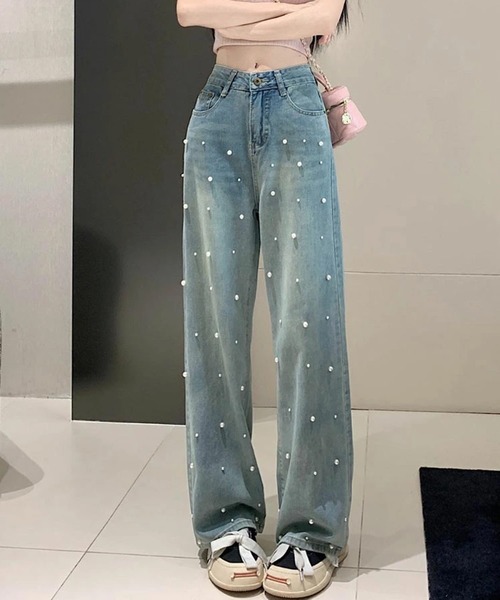 LUMIRA(アパレル)(ルミラ)の「ゆるっとシルエットが可愛いパールデニムパンツ(デニムパンツ・レディース・ブルー・S/M/L/XL)」の4枚目の写真