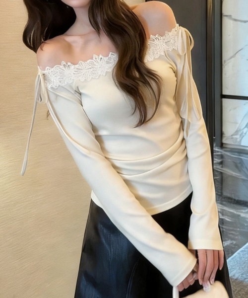 Ada.(エイダ)の「【Mellfy】レーストリム オフショルダー リボンデザイン 長袖 トップス(Tシャツ/カットソー・レディース・オフホワイト/アイボリー・FREE)」の7枚目の写真