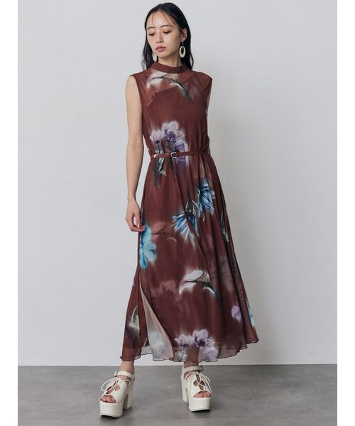 MURUA（ムルーア）の「ブラーフラワーワンピース（ワンピース・レディース・ブラウン/ブルー/ブラック・FREE）」の14枚目の写真