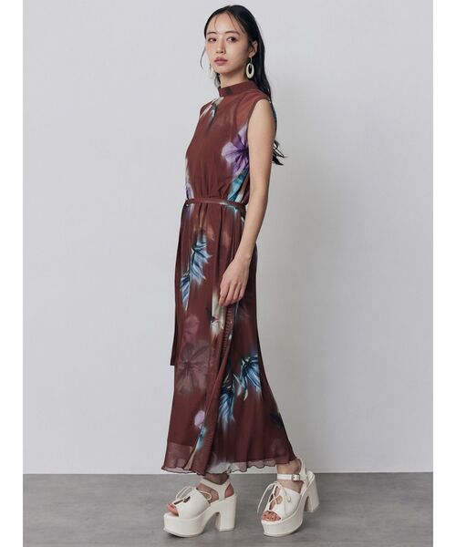 MURUA（ムルーア）の「ブラーフラワーワンピース（ワンピース・レディース・ブラウン/ブルー/ブラック・FREE）」の15枚目の写真