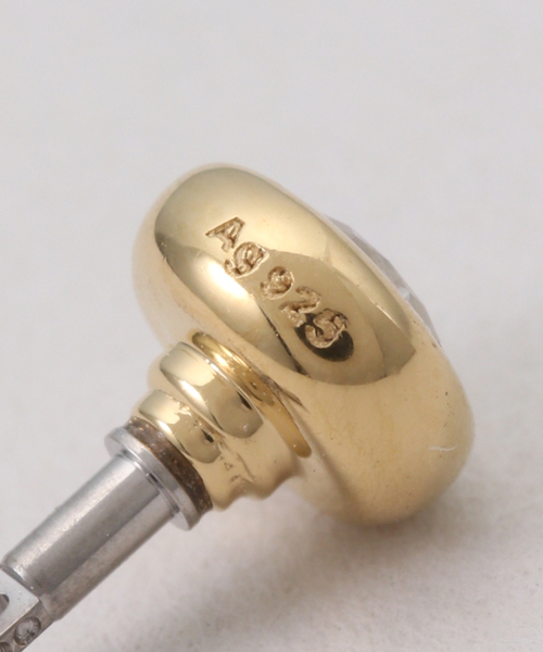 Spick & Span（スピックアンドスパン）の「《一部店舗+WEB限定》BAQLESS / バックレス Honesty Aura Gold（ピアス（両耳用）・レディース・ゴールド・FREE）」の4枚目の写真