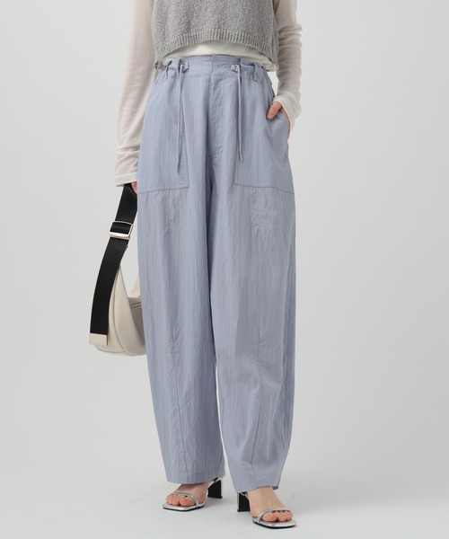 BAYFLOW（ベイフロー）の「[スタイルアップなカーブシルエット]フィブリルベイカーパンツ（その他パンツ・レディース・チャコールグレー/クリーム/ライラック・SMALL/MEDIUM）」の11枚目の写真