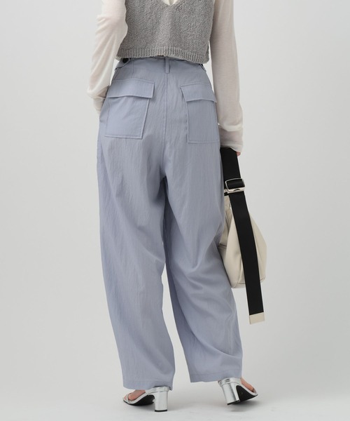 BAYFLOW（ベイフロー）の「[スタイルアップなカーブシルエット]フィブリルベイカーパンツ（その他パンツ・レディース・チャコールグレー/クリーム/ライラック・SMALL/MEDIUM）」の12枚目の写真