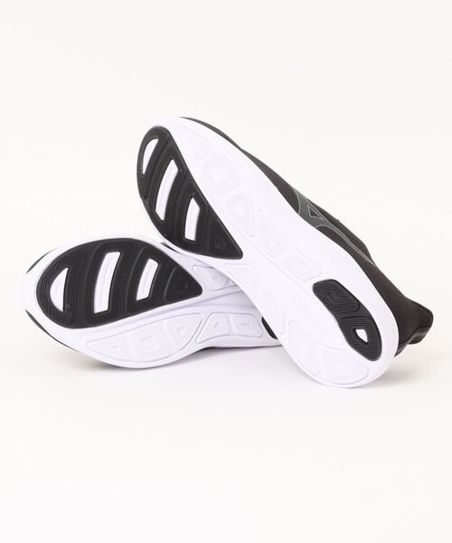 ASBee(アスビー)の「mizuno ミズノ PIONEROAD 3【幅広4E/超軽量】メンズスニーカー ランニングシューズ スーパーワイド(ピオネロード3)(スニーカー・メンズ・ブラック・25.5cm/26.0cm/26.5cm/27.0cm/27.5cm/28.0cm/29.0cm/30.0cm)」の2枚目の写真