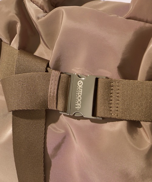OUTDOOR PRODUCTS(アウトドアプロダクツ)の「【OUTDOOR PRODUCTS / アウトドアプロダクツ】2way Belt Tote 巾着型 ベルトデザイン トートバッグ(トートバッグ・レディース・アイボリー/ブラック/モカ・FREE)」の18枚目の写真