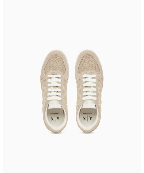 ARMANI EXCHANGE(アルマーニエクスチェンジ)の「【A|X アルマーニ エクスチェンジ】<ZOZO限定>AXロゴ スエードレースアップスニーカー(スニーカー・レディース・ベージュ/ブラック×ゴールド・38/37/39/36/35)」の4枚目の写真