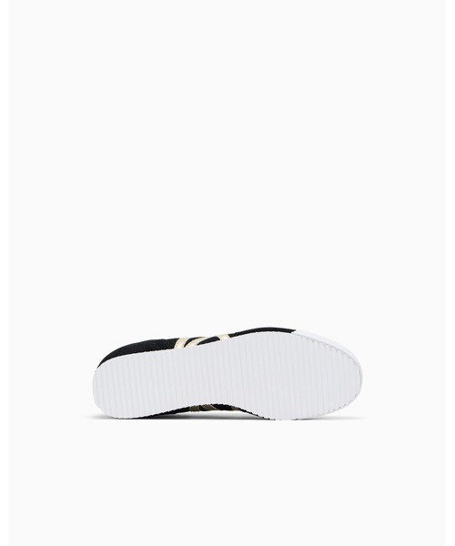 ARMANI EXCHANGE(アルマーニエクスチェンジ)の「【A|X アルマーニ エクスチェンジ】<ZOZO限定>AXロゴ スエードレースアップスニーカー(スニーカー・レディース・ベージュ/ブラック×ゴールド・38/37/39/36/35)」の11枚目の写真