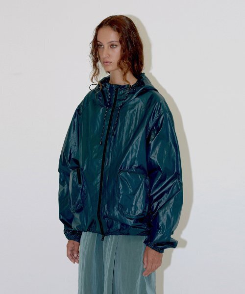 DIAGONAL(ダイアゴナル)の「TWO WAY HOODIE JUMPER (green)(ナイロンジャケット・レディース・その他・FREE)」の2枚目の写真